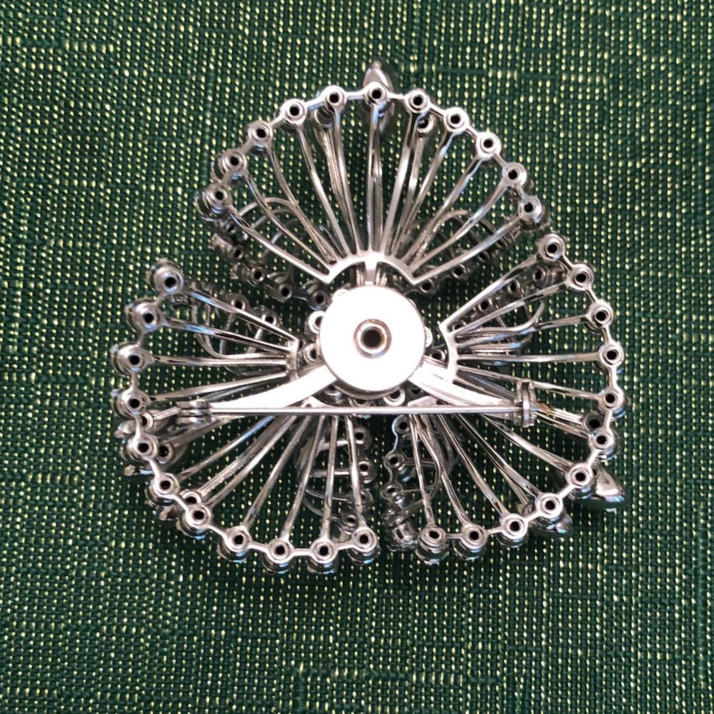 Crystal & Rhinestone Brooch - Picture 2 of 2